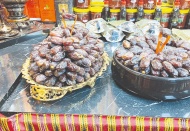 Hurma 250 TL’den satılıyor