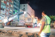 Hürriyet Caddesi'nde asfalt yenileme ve kaldırım çalışması tamamlandı