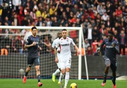 Hüseyin Cimşir: “Öne geçmemize rağmen topa sahip olamıyoruz” 