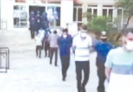 Huzur operasyonunda çok miktarda uyuşturucu ve silah ele geçirildi