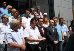 ‘’İçeride savaş, dışarıda savaş’’ politikasının bedeli ağır oluyor