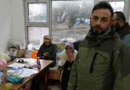 İçi altın dolu ayakkabıyı yanlışlıkla deprem bölgesine gönderdiler
