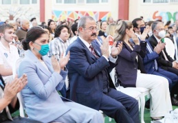 “İçinizdeki çocuksu merak ve öğrenme hevesinden vazgeçmeyin”