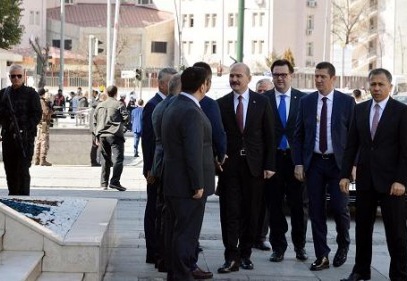 İçişleri Bakanı Soylu, 10 ilin valisiyle güvenlik toplantısında bir araya geldi