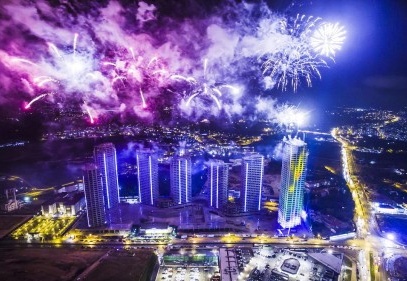 ICONOVA’da ses ve ışık gösterisi vardı