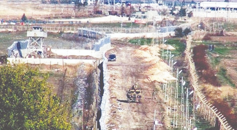 İdlib’den Türkiye'ye 150 dolara IŞİD'ci kaçırılıyor