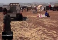 İdlibliler Türkiye sınırına göçüyor