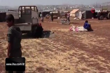 İdlibliler Türkiye sınırına göçüyor