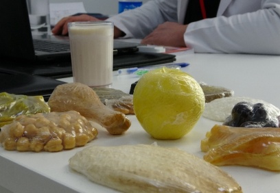 İftar ile sahur arasında en az 2-2,5 litre su tüketilmeli