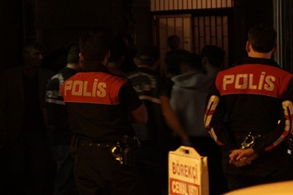 İftar sonrası cinnet getiren baba önce kızını sonra kendini öldürdü