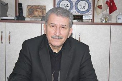 İğne atsan yere düşmeyenpasajda şimdi in-cin top oynuyor