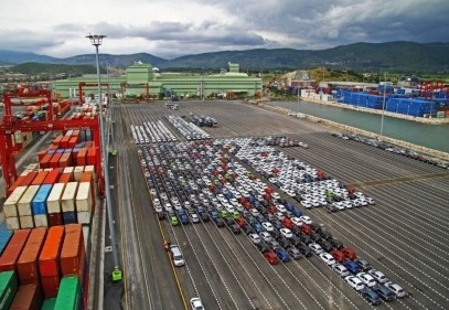 İhracatçılara kambiyo vergisi muafiyeti Resmi Gazete'de