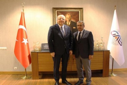 &#8220;İhracatta dijitalleşme zorunlu&#8221; 