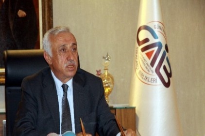 İhracatta yeni başarılara imza atabilmek için yenilenmemiz şarttır&#8221;