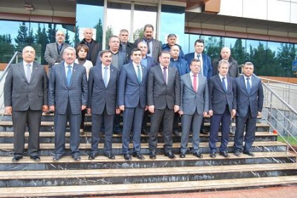 “İhtisas küçük sanayi siteleri kurulmalı”