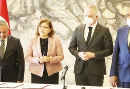 İhtiyaç sahipleri için francalanın fiyatı 2 buçuk liradan 1 buçuk liraya indirildi