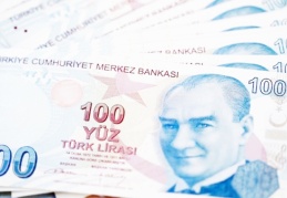 İhtiyaç, taşıt ve konut kredilerinde faizler arttı