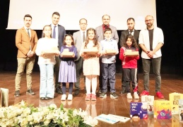 İkbal Ceren Kara, 285 kitapla birinci oldu