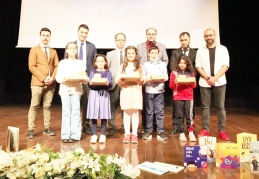 İkbal Ceren Kara, 285 kitapla birinci oldu