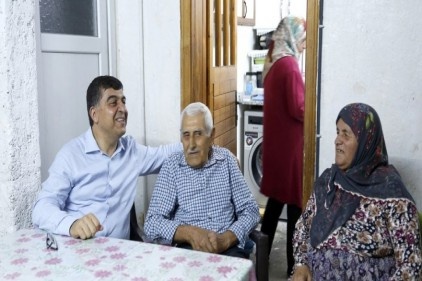 İki aileye misafir oldu
