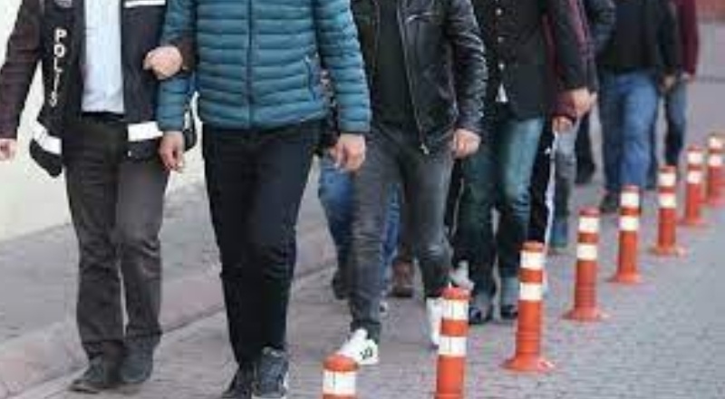 İki ayrı FETÖ soruşturmasında 70 gözaltı kararı