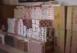 İki ayrı operasyonla 528 bin 851 TL değerinde sigara ve çay ele geçirildi