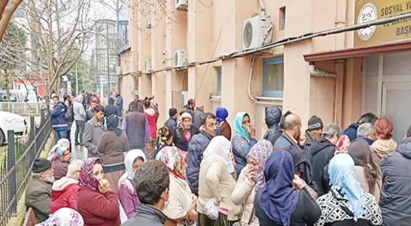 İki buçuk ayda 1 milyon kişi sosyal yardım için başvurdu