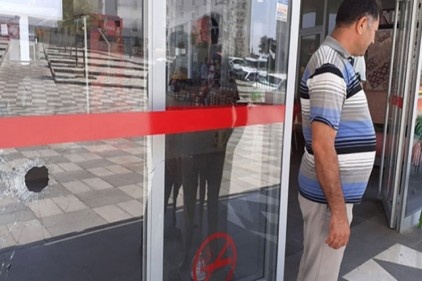 İki esnaf arasında silahlı kavga çıktı