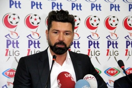 İkinci yarıda maçın hakemleri de iyi yönetim göstermedi
