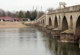 İklim değişikliği ve kuraklık Türkiye için 'hidrolojik kuraklık' riskini artırıyor