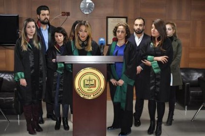 &#8220;İktidar, para, güç savaşından en çok zarar gören çocuklardır&#8221;