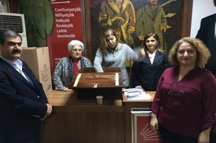 İl Kadın Kolları başkanı Leyla Kara