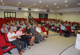 İlaçlama ekiplerine seminer verildi