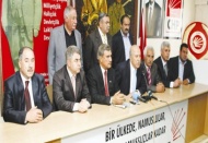 İlçe başkanlarını tanıttı belediyeleri eleştirdi