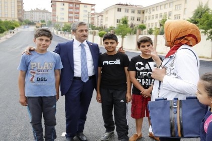 İlçe sınırları içerisinde asfaltsız yol kalmadı
