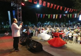 İlçelerde de iftar ziyafeti vardı