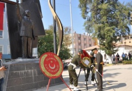 İlçelerde de tören vardı