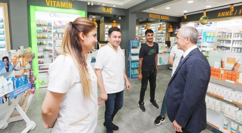 “İlçeyi esnaf ve vatandaşlarla birlikte yönetmeye devam edeceğiz”