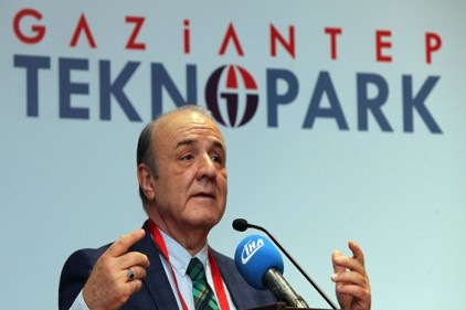İletişim becerinizin ve insanlarla ilişkinizin iyi olması lazım