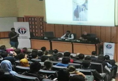 İlik kanseri ve kemik iliği nakli konferansına üniversiteli öğrencilerden yoğun ilgi