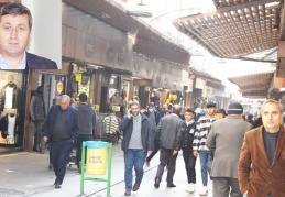 İlk aydan açlık sınırının asgari ücreti yakalaması kabul edilemez