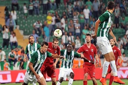İlk maçta gol sesi çıkmadı