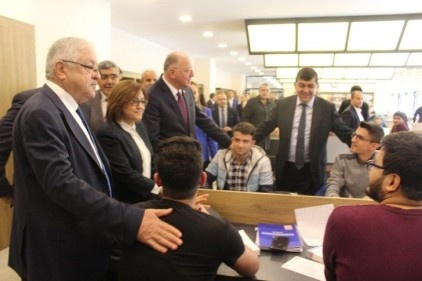 İlk nikahı Rıdvan Fadıloğlu kıydı 