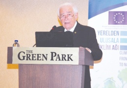 İlkokul çağından başlayarak bilinçlenmemiz gerekiyor