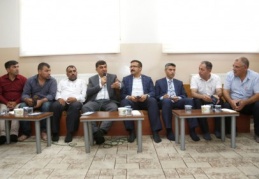 İmar barışı konusunda vatandaşın sorularını yanıtladı