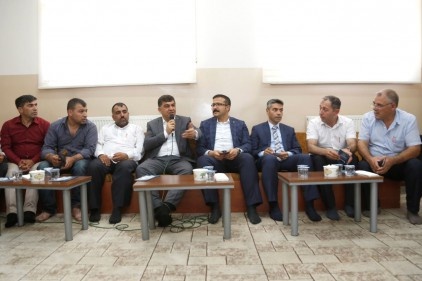 İmar barışı konusunda vatandaşın sorularını yanıtladı