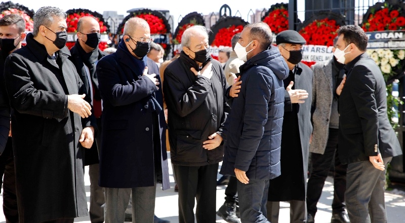 İnci Konukoğlu son yolculuğuna uğurlandı