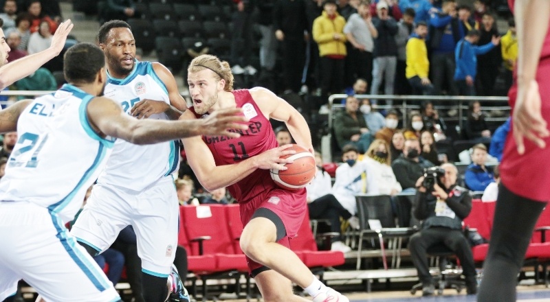 ING Basketbol Süper Ligi: Gaziantep Basketbol, Jarmar Gulley'in atışı ile 66-65 kazandı