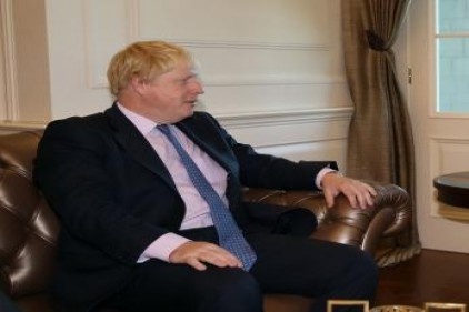 İngiliz basını, Johnson ile dalga geçti