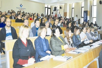 İngilizce öğretmenlerine yabancı dil öğretim yöntemleri anlatıldı